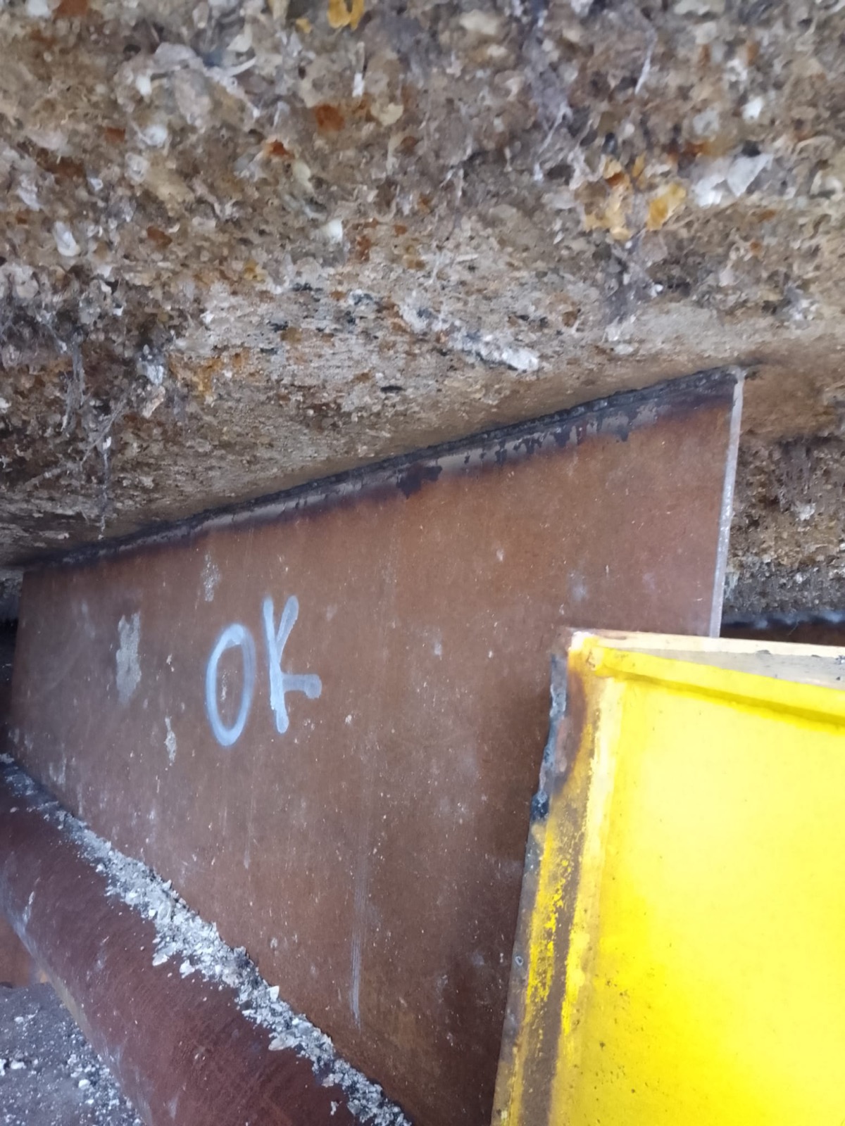 Weld inspection point marked OK during an NDT survey
